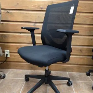 Affordable Ergonomic Office Chair – Black Mesh Desk Chair with Adjustable Armrests and 360° Swivel Base - SS391