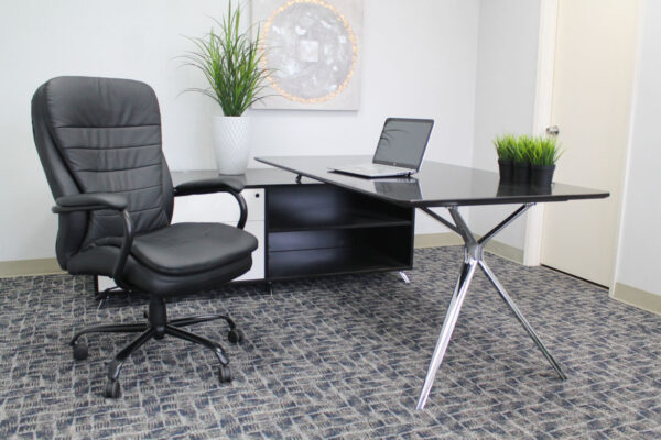 big and tall office chair example