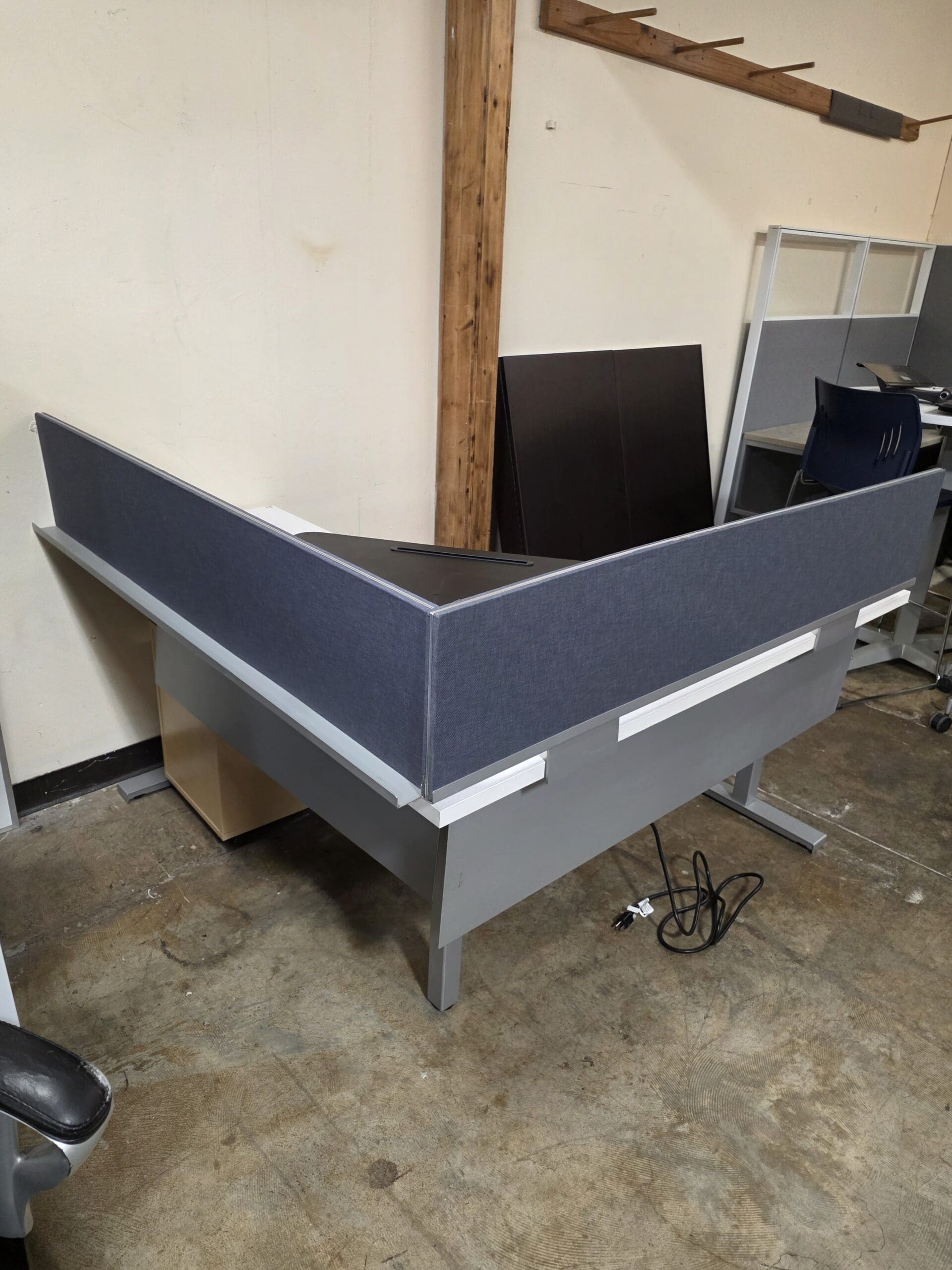 Used White 'L' Shape Table with Dividers, Modesty Panels, and BF Rolling Pedestal w/ Cushion - Image 5