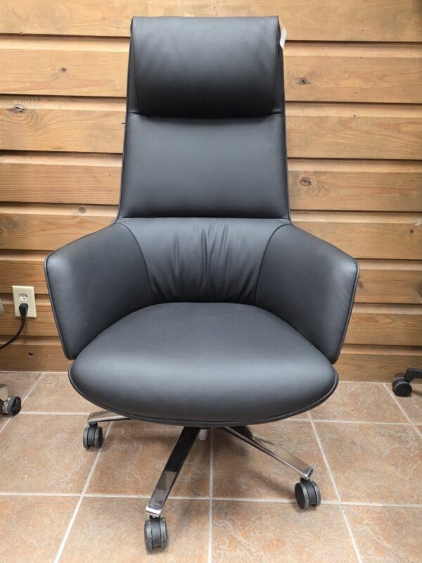 Affordable Executive High-back, Faux Leather Conference Chair  & Smooth Rolling Base -SS500A - Image 7