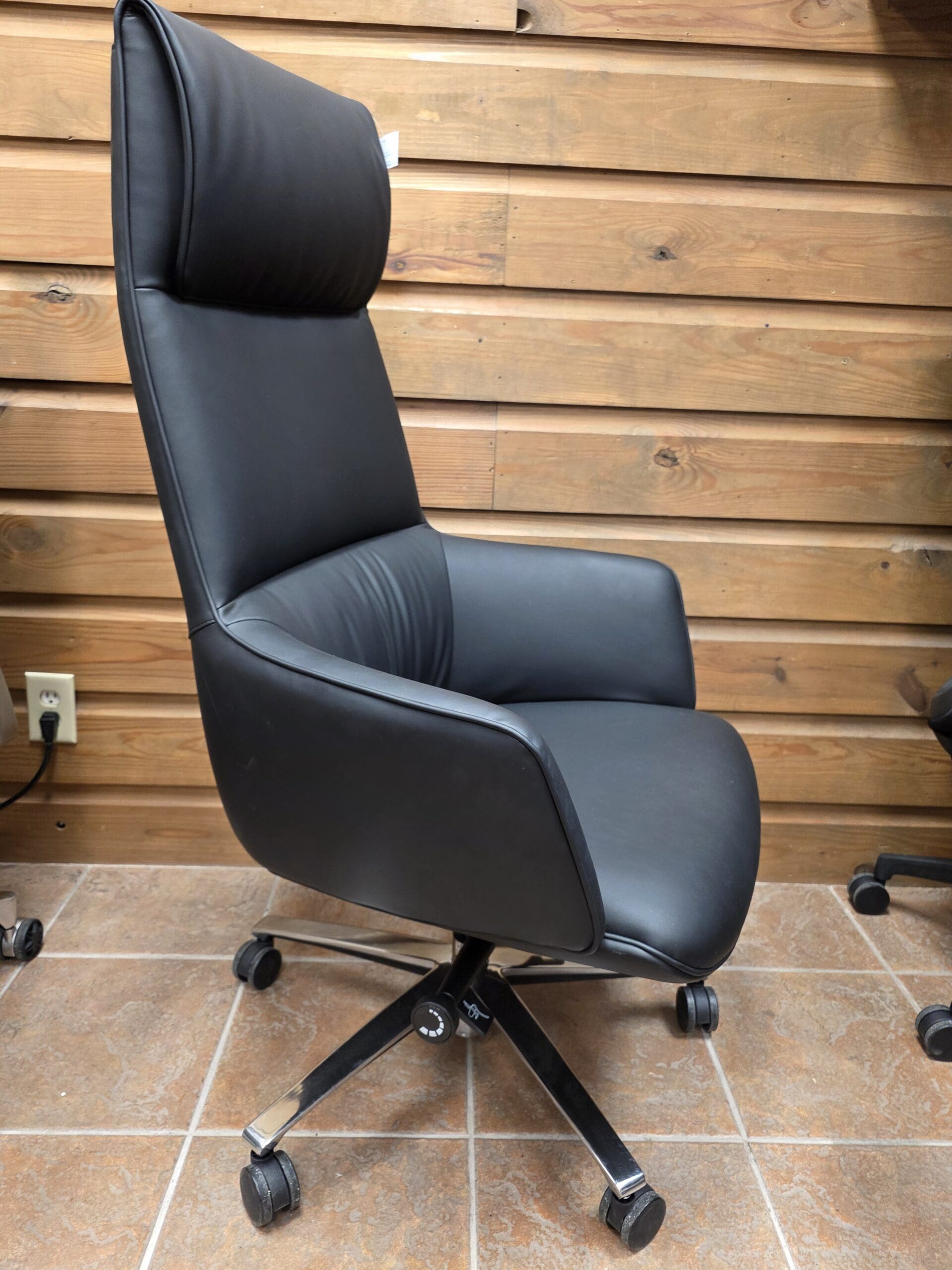 Affordable Executive High-back, Faux Leather Conference Chair & Smooth Rolling Base -SS500A - Image 5