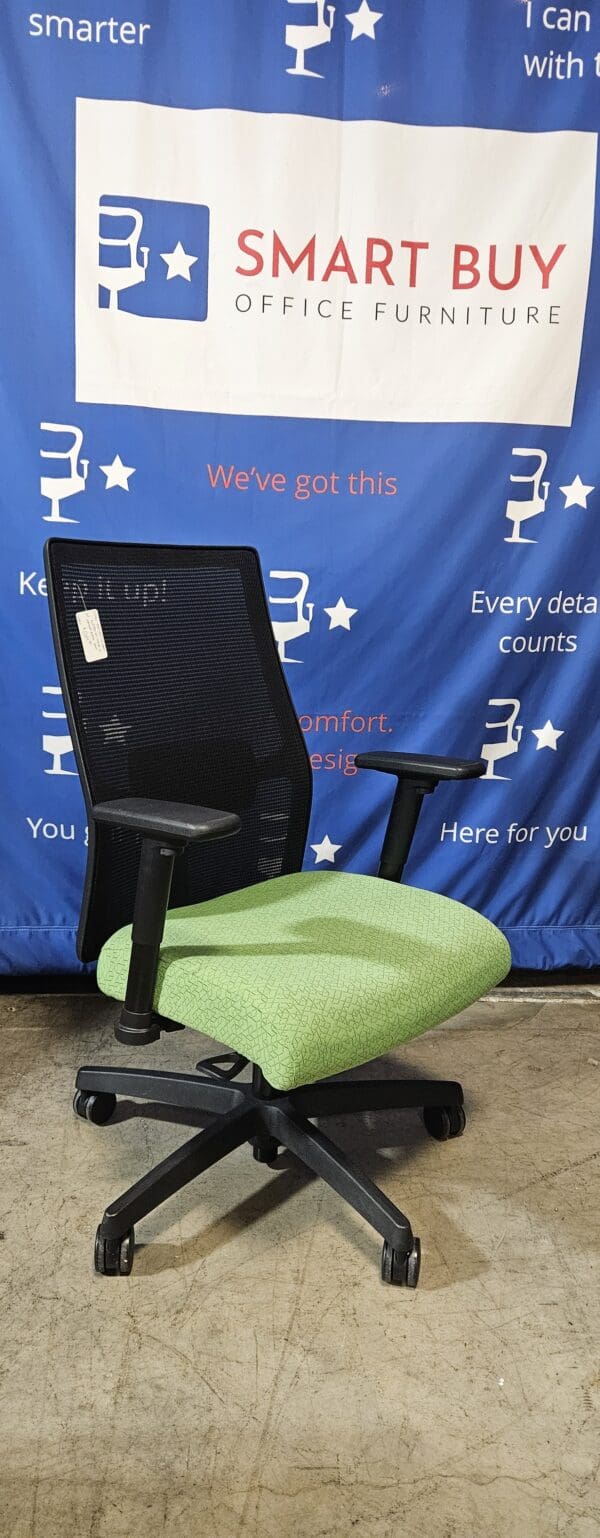 Used HON Ignition Black Mesh Back, Green Seat - Image 3